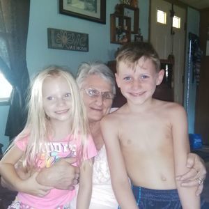 Meet your Posher, Catherine